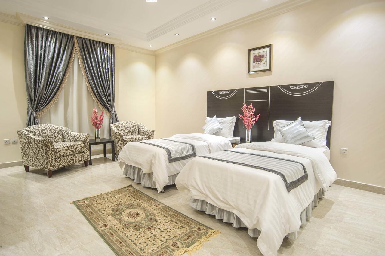 Al Ezzah Palace Hotel Suites Cidde Dış mekan fotoğraf