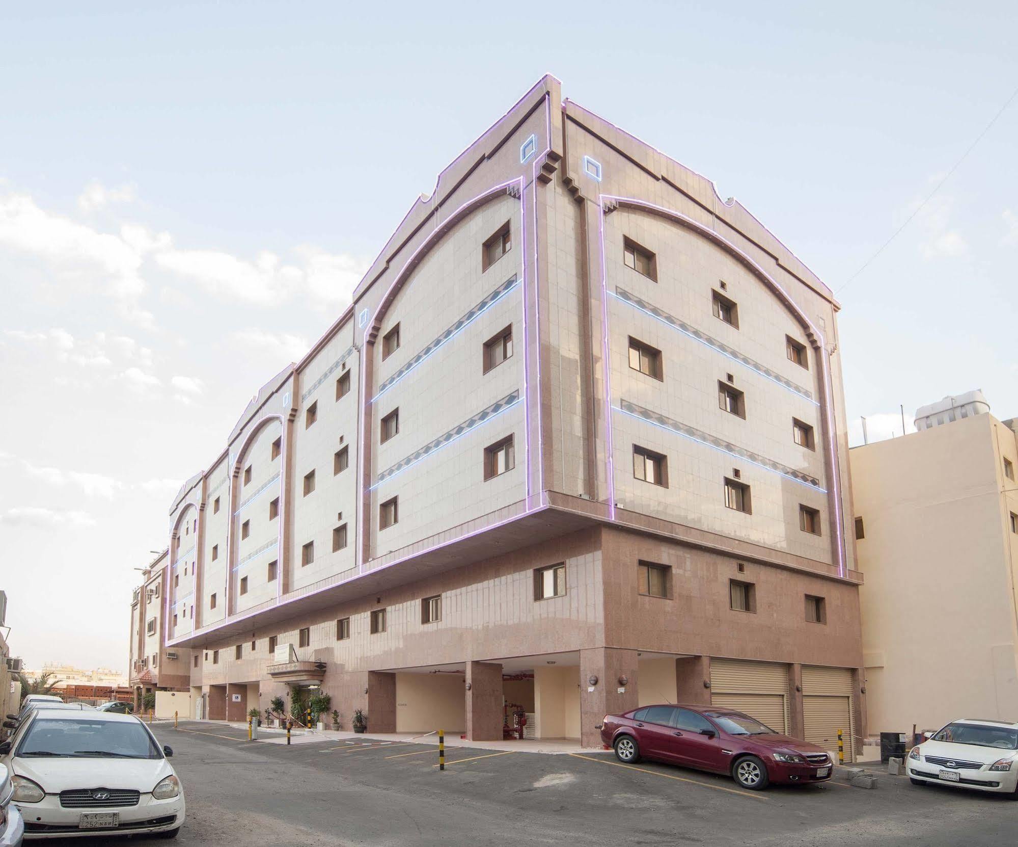 Al Ezzah Palace Hotel Suites Cidde Dış mekan fotoğraf