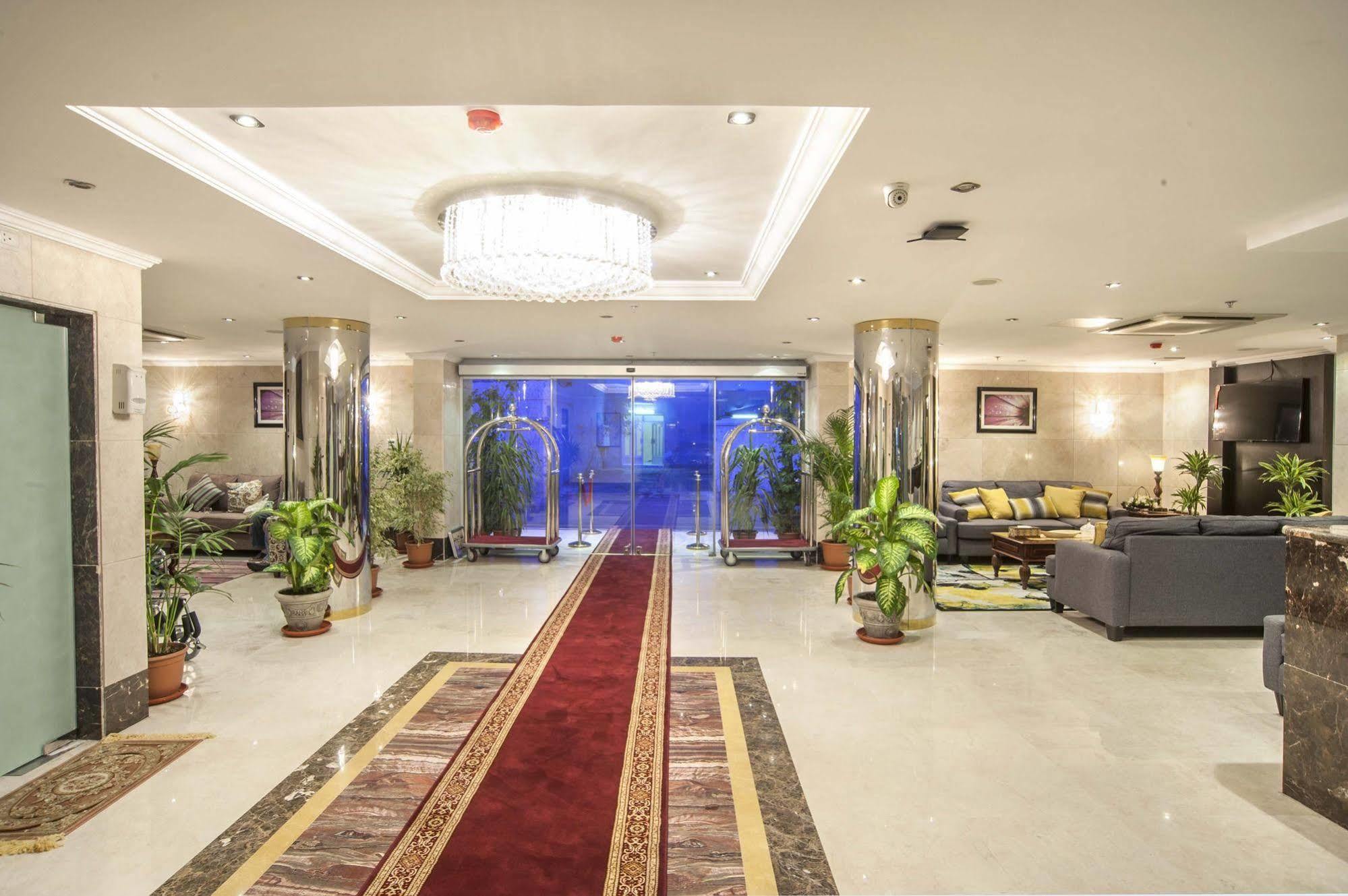 Al Ezzah Palace Hotel Suites Cidde Dış mekan fotoğraf